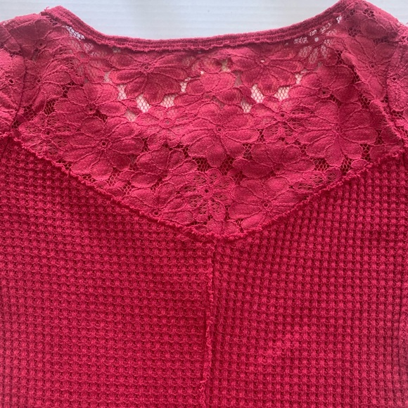 Hollister waffle knit long sleeved shirt - Picture 4 of 4